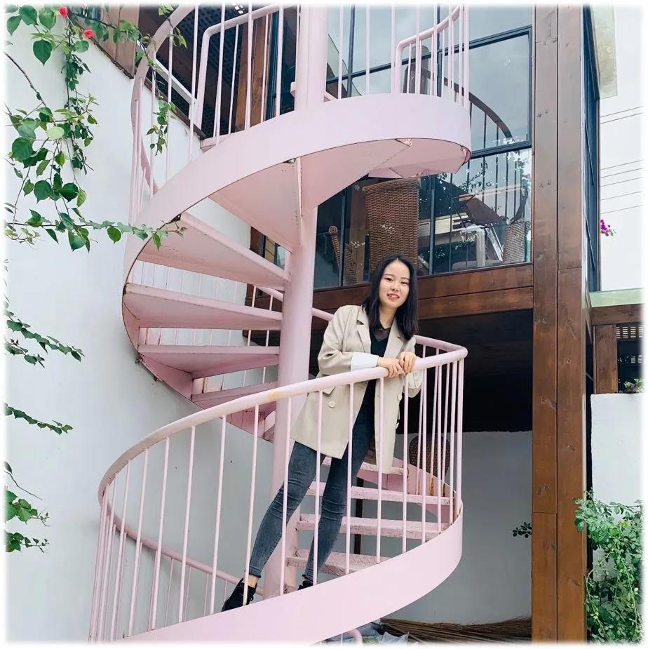7、李灵2.jpg