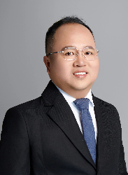 刘军伟.jpg